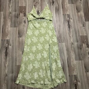 Fortunate One Expectations Maxi Dress Twisted V Neck Green Size XL NWT